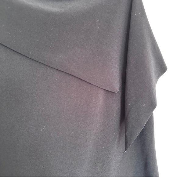 Elegant Black Asymmetrical Camisole - Picture 2 of 7